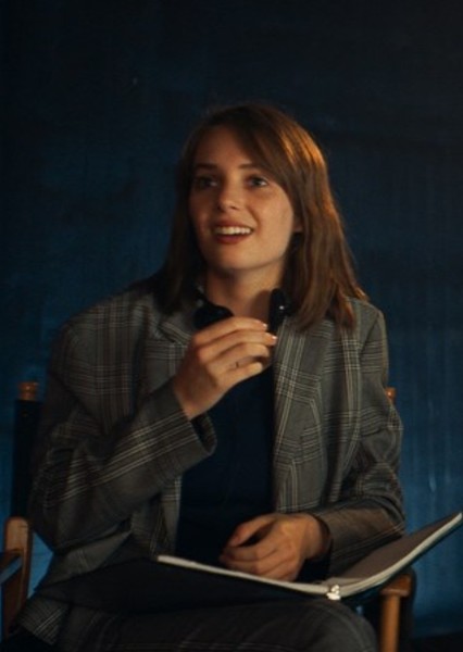 Maya Hawke photo