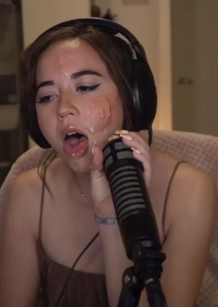 Maya higa photo