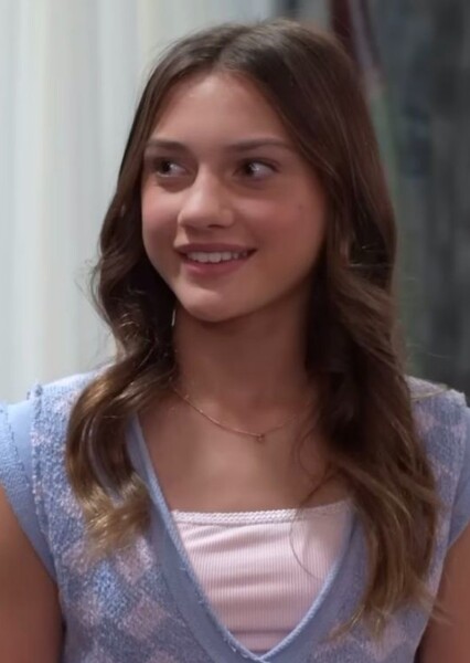 Maya Le Clark photo