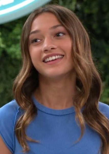 Maya Le Clark photo