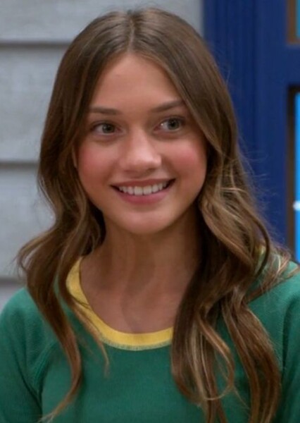Maya Le Clark photo