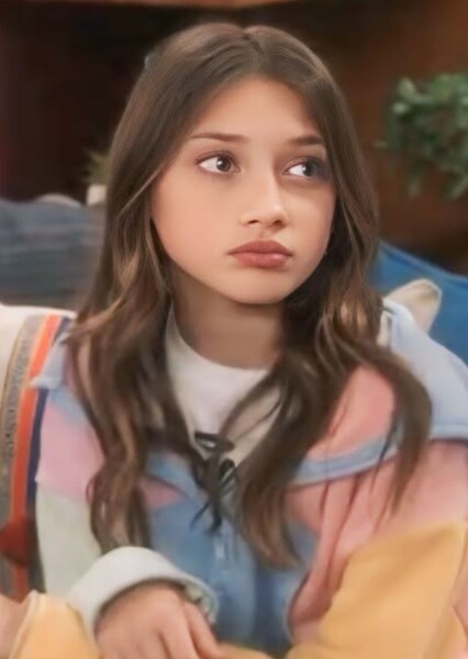 Maya Le Clark photo