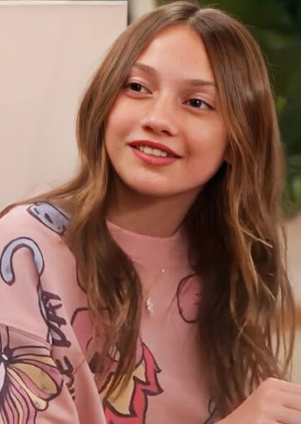Maya Le Clark photo