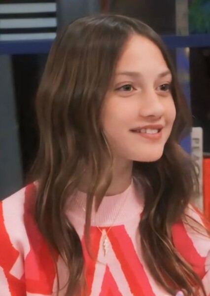 Maya Le Clark photo