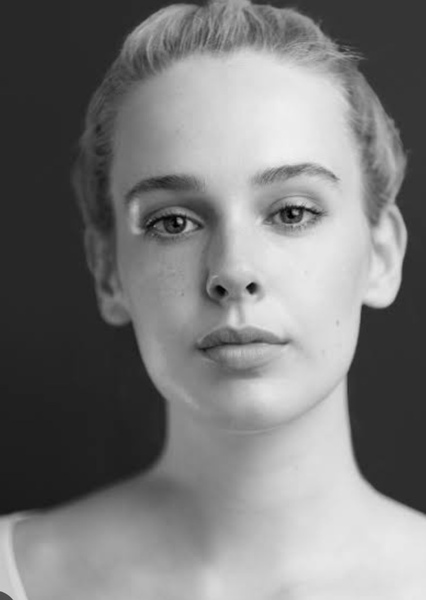 Maya O'Shea photo