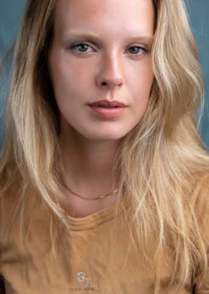 Maya O'Shea photo