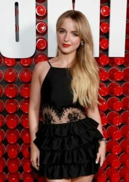 Mckenna Grace photo