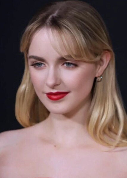 Mckenna Grace photo