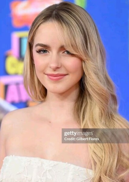 Mckenna Grace photo