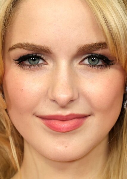 Mckenna Grace photo