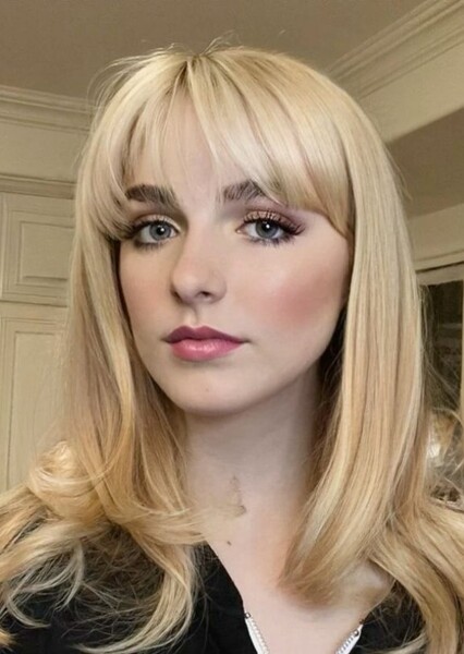 Mckenna Grace photo