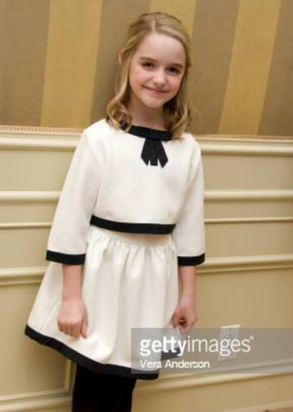 Mckenna Grace photo