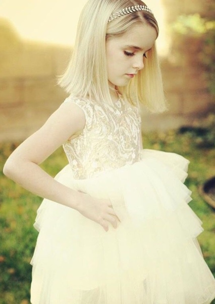 Mckenna Grace photo
