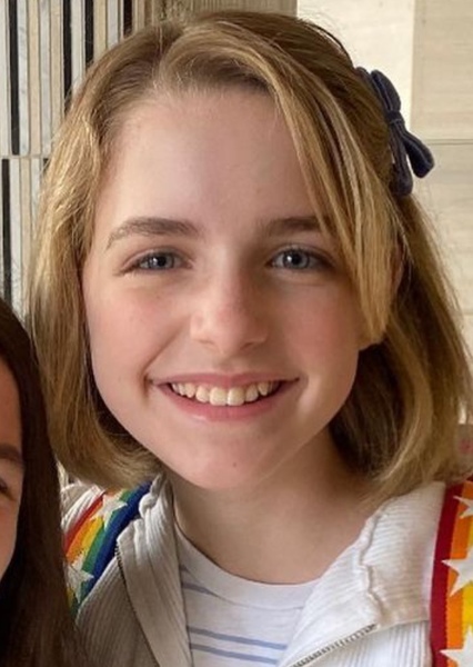 Mckenna Grace photo