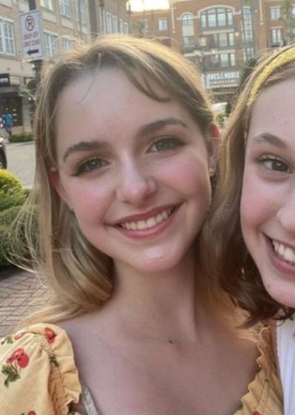 Mckenna Grace photo