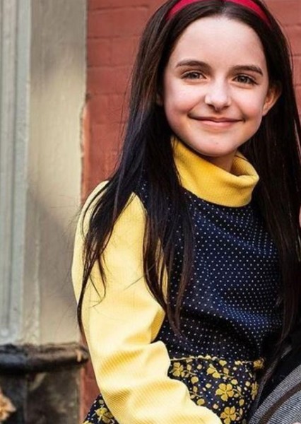 Mckenna Grace photo