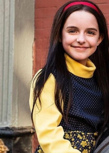 Mckenna Grace photo