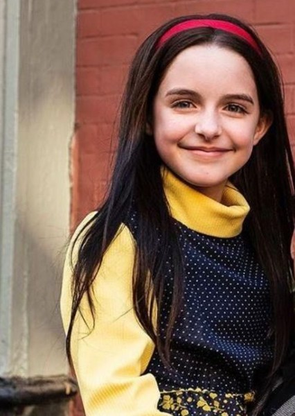 Mckenna Grace photo