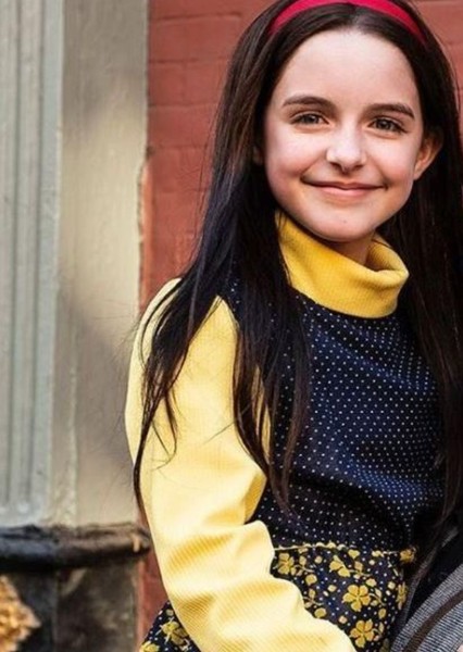 Mckenna Grace photo