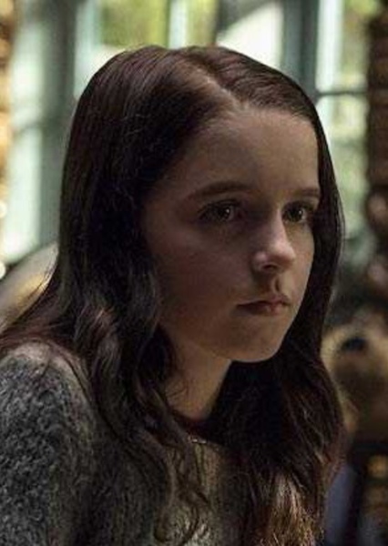 Mckenna Grace photo