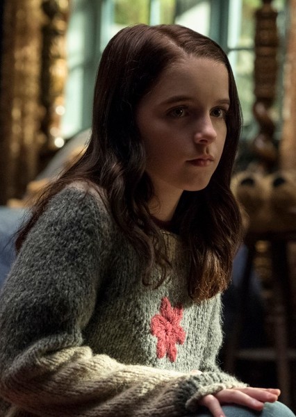 Mckenna Grace photo