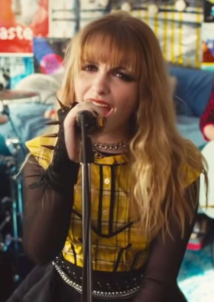 Mckenna Grace photo