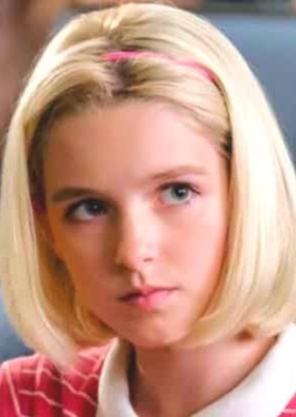 Mckenna Grace photo