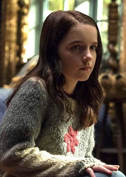 Mckenna Grace photo