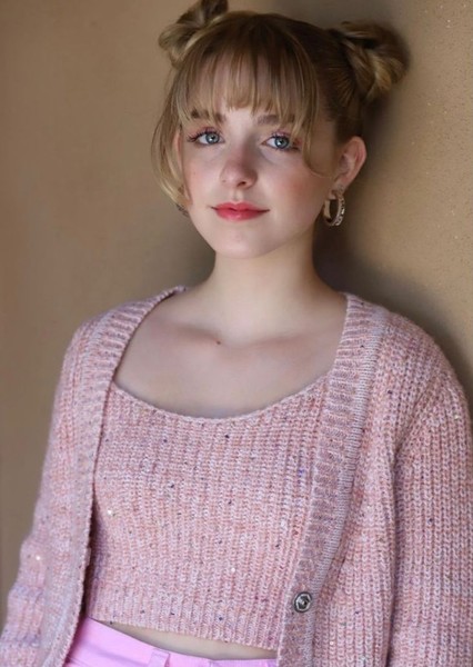 Mckenna Grace photo