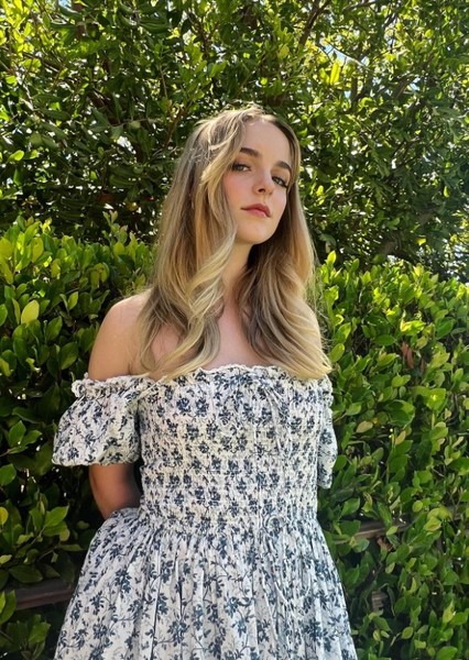 Mckenna Grace photo
