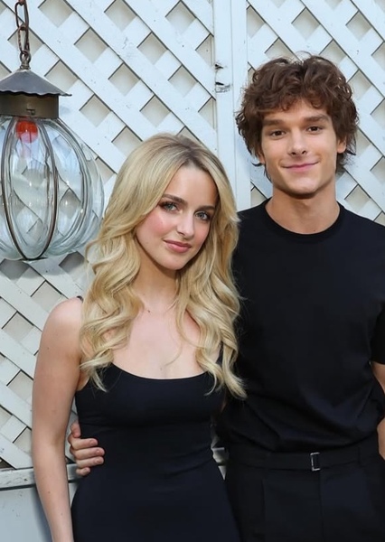 McKenna Grace and Mason Thames photo