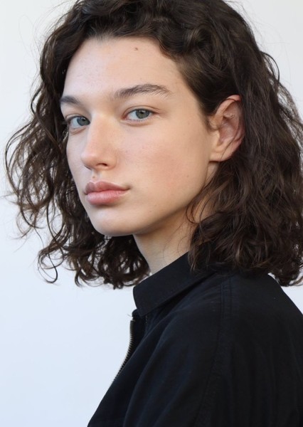 McKenna Hellam photo