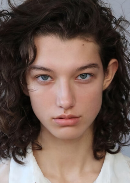 McKenna Hellam photo
