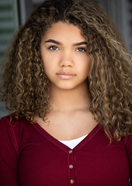 McKenna Roberts photo