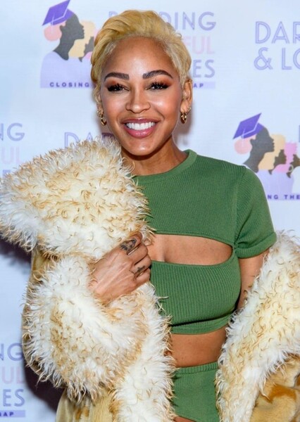 Meagan Good photo