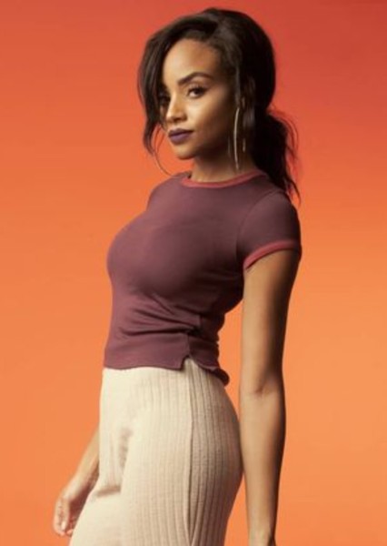 Meagan Tandy photo