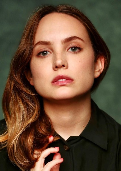 Meaghan Jette Martin photo
