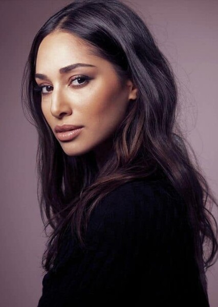 Meaghan Rath photo