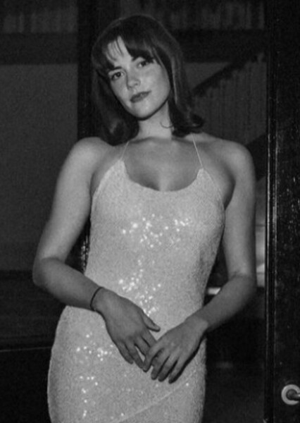 Meg Bellamy photo