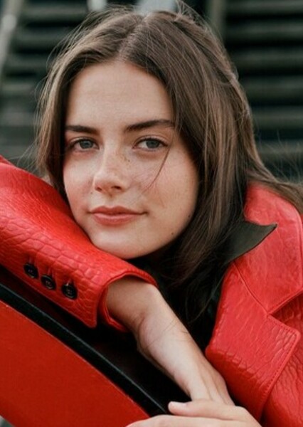 Meg Bellamy photo
