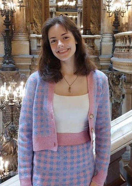Meg Bellamy photo