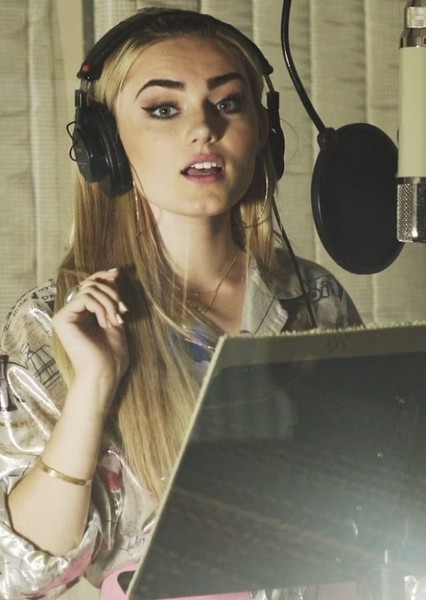 Meg Donnelly photo