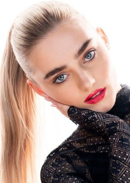 Meg Donnelly photo