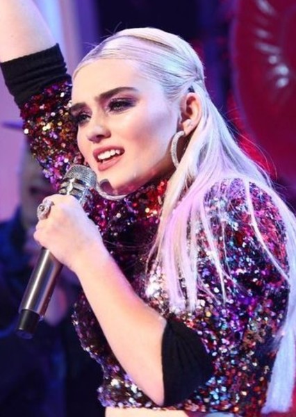 Meg Donnelly photo