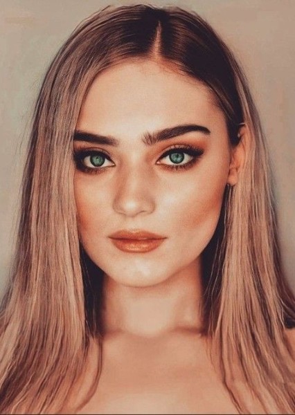 Meg Donnelly photo
