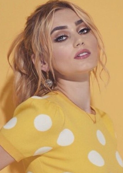 Meg Donnelly photo