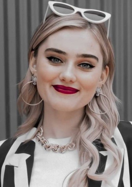 Meg Donnelly photo