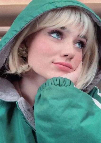 Meg Donnelly photo