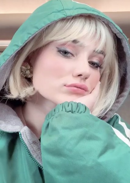 Meg Donnelly photo