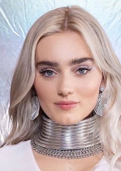 Meg Donnelly photo